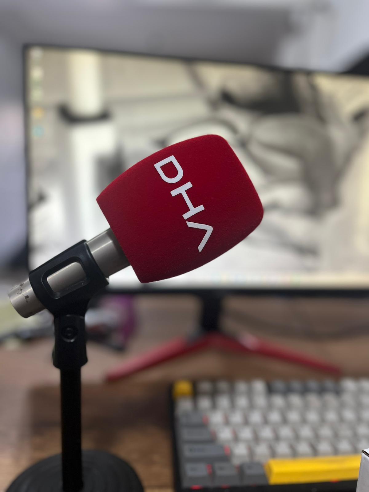 Üçgen Mikrofon Süngeri logo baskılı mikrofon süngeri görseli